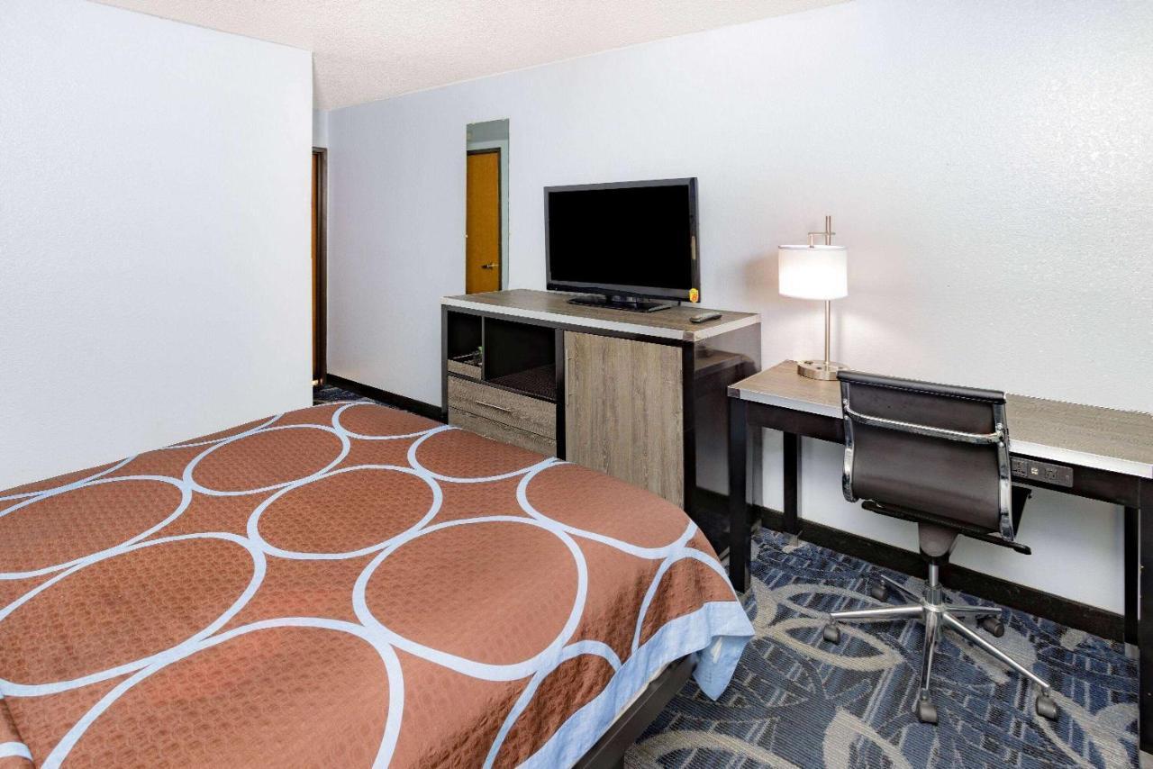 Super 8 By Wyndham Johnstown/Gloversville Dış mekan fotoğraf