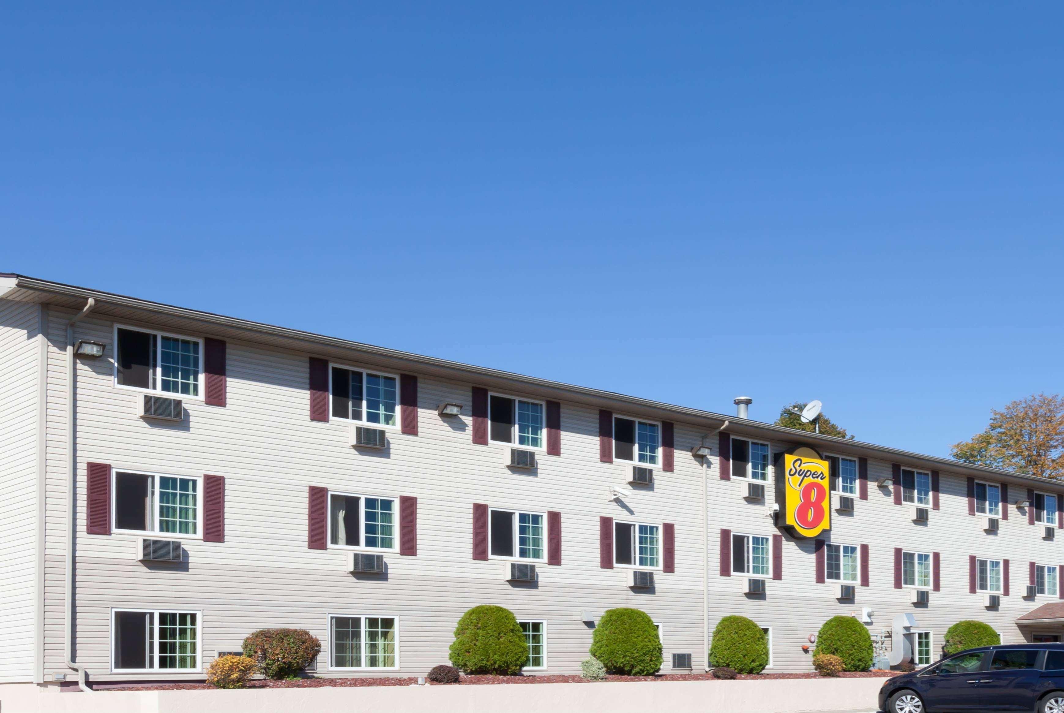 Super 8 By Wyndham Johnstown/Gloversville Dış mekan fotoğraf
